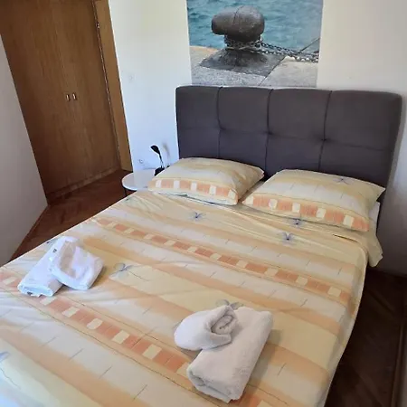 Tri Palme Vinišće