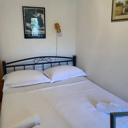 Tri Palme Apartmán *